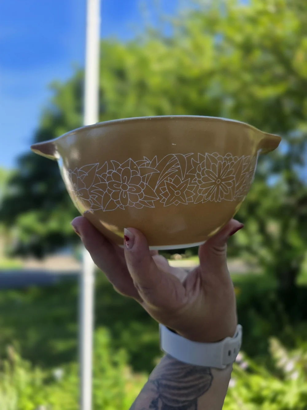 Vintage Pyrex Brown and Tan Floral Nesting Bowls - Set of 4